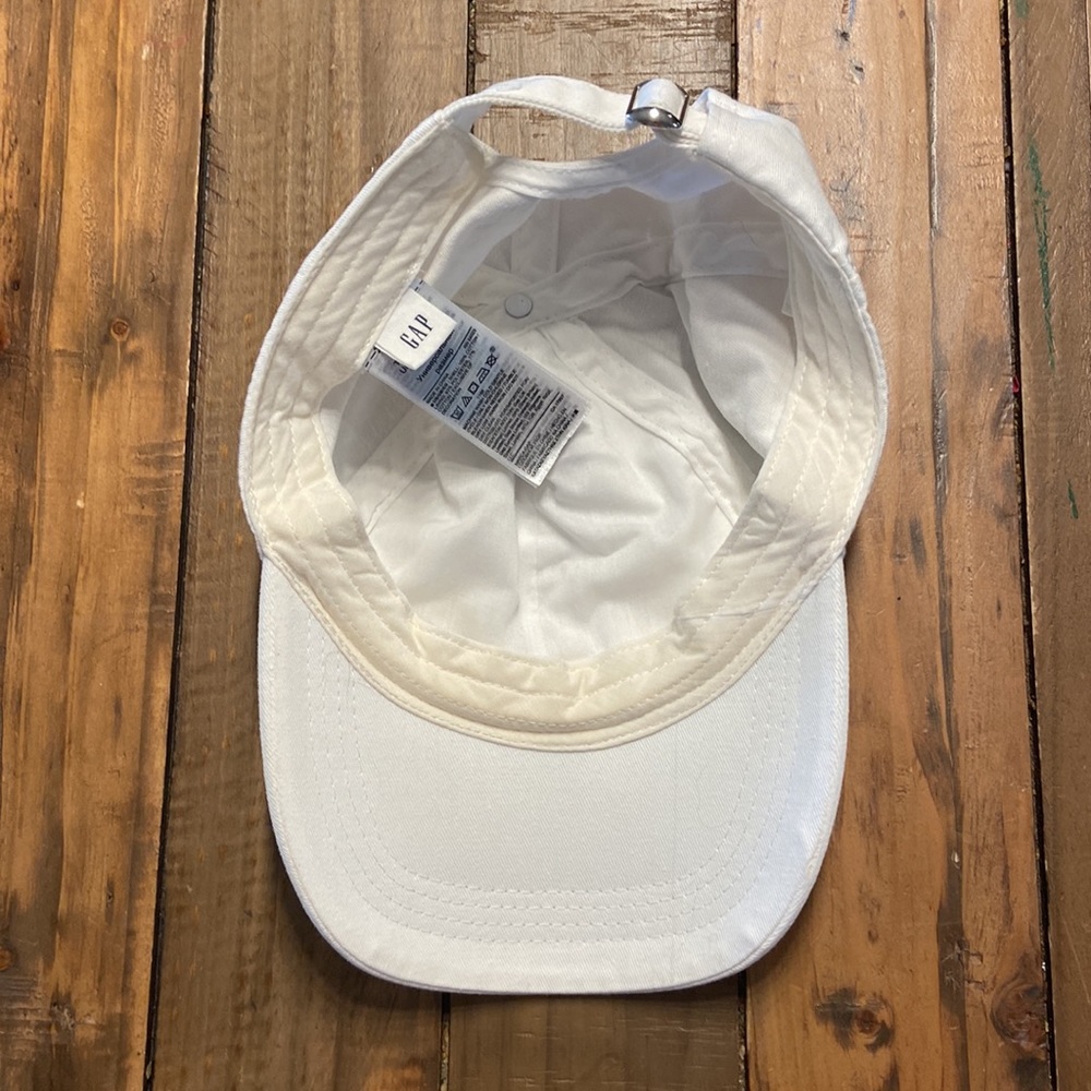 Nike and gap hat bundle - Picture 4 of 4